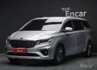 THE NEW KIA CARNIVAL 9-SEATER LUXURY