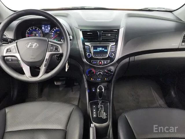 HYUNDAI ACCENT NEW 1.4 VVT MODERN