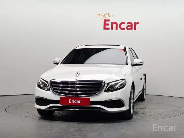 BENZ E-CLASS W213 E220D EXCLUSIVE