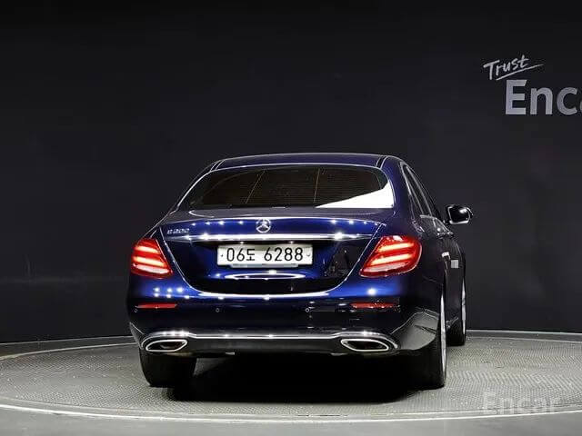 MERCEDES BENZ E-CLASS W213 E200 AVANTGARDE