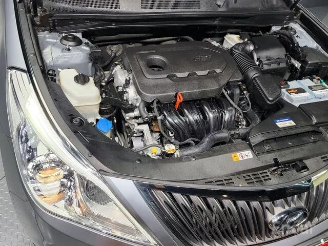 HYUNDAI GRANDEUR HG HG240 MODERN