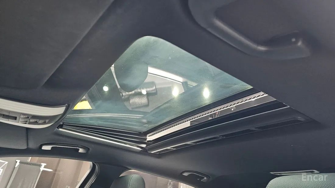 MERCEDES BENZ E-CLASS W212 E300 ELEGANCE