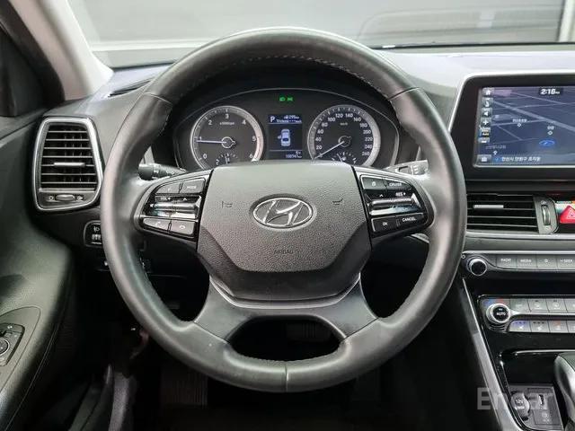 HYUNDAI GRANDEUR IG 2.2 MODERN