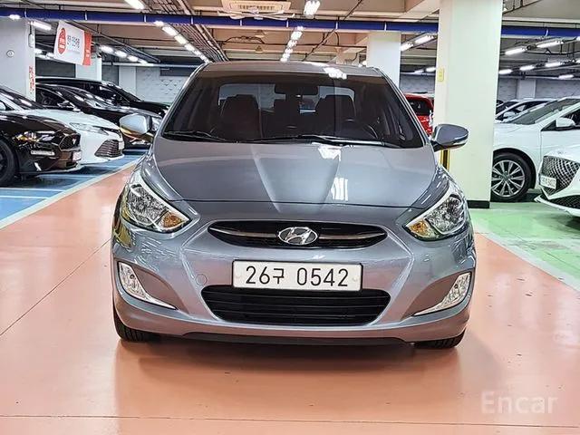 HYUNDAI ACCENT (NEW) 1.4 VVT MODERN