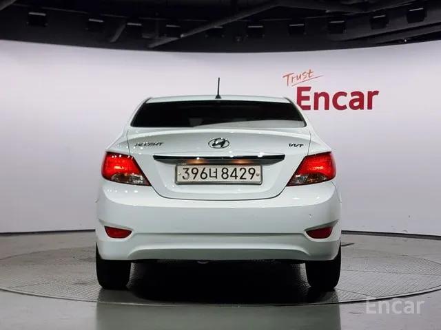 HYUNDAI ACCENT (NEW) VVT MODERN