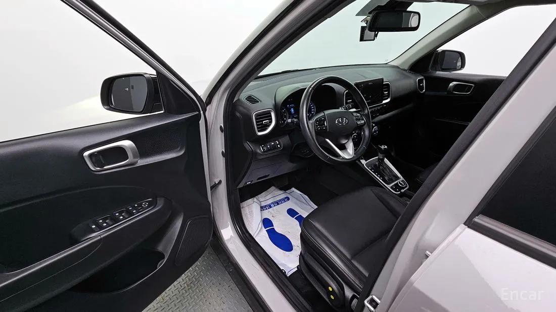 HYUNDAI VENUE MODERN PLUS