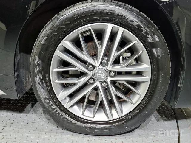 HYUNDAI GRANDEUR IG 2.2 MODERN