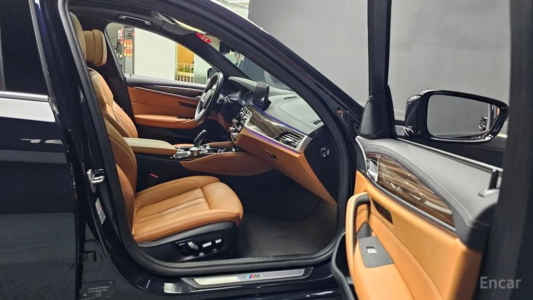 BMW 5 SERIES (G30) 520I M SPORT