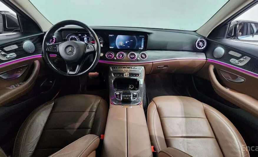 MERCEDES BENZ E-CLASS W213 E220D AVANGARDE