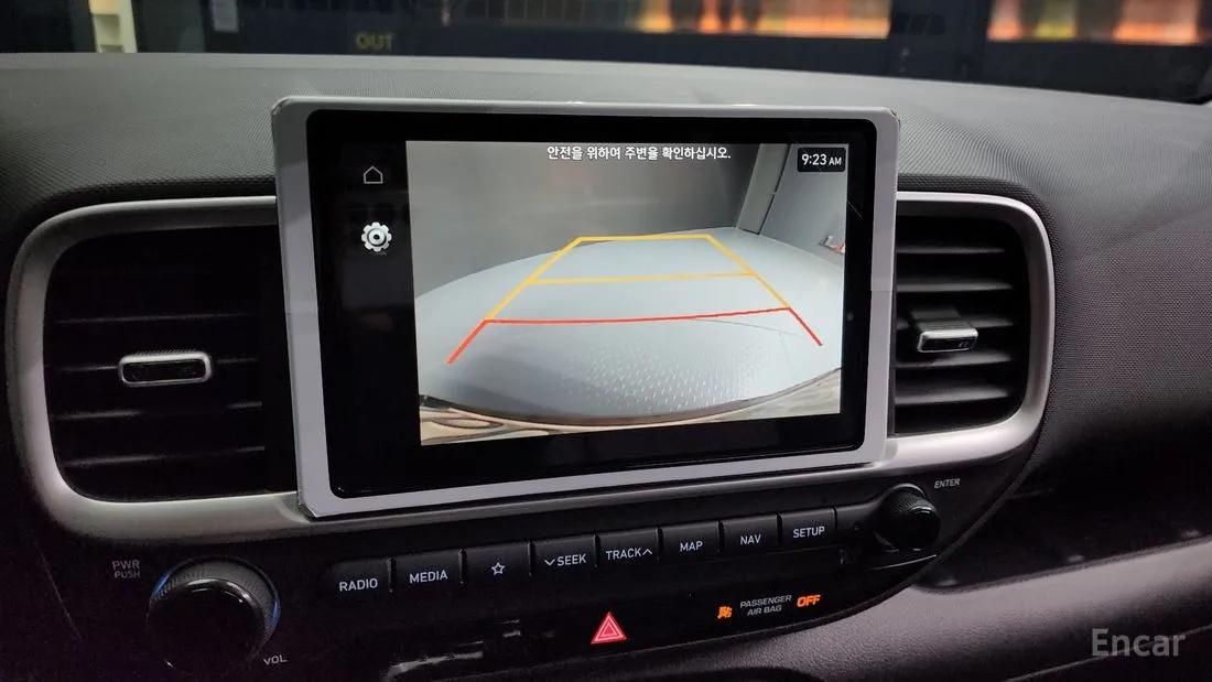 HYUNDAI VENUE MODERN PLUS