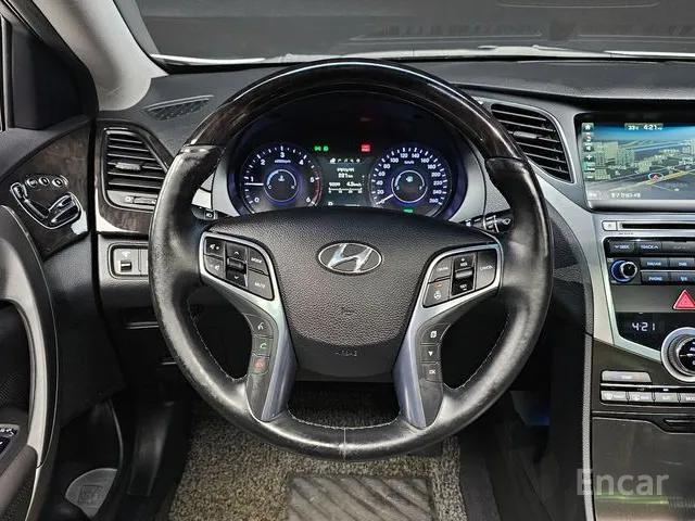 HYUNDAI GRANDEUR HG HG220 PREMIUM