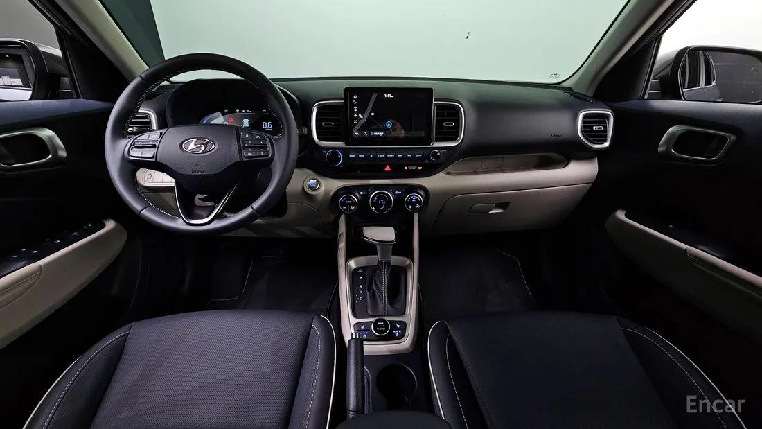 HYUNDAI VENUE FLUX