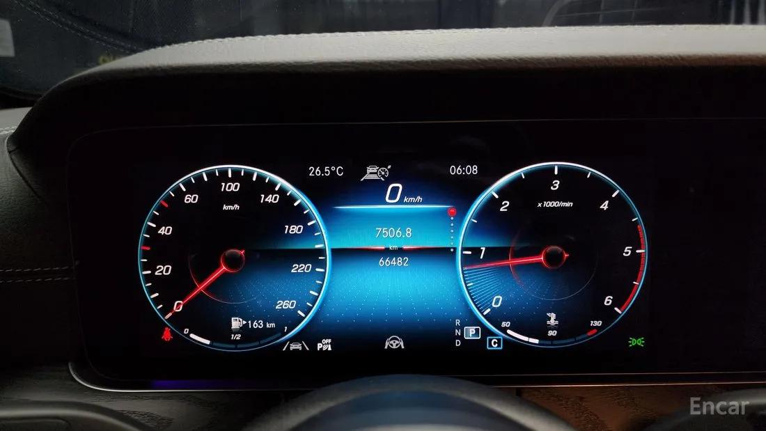 MERCEDES BENZ E-CLASS W213 E220D AMG LINE