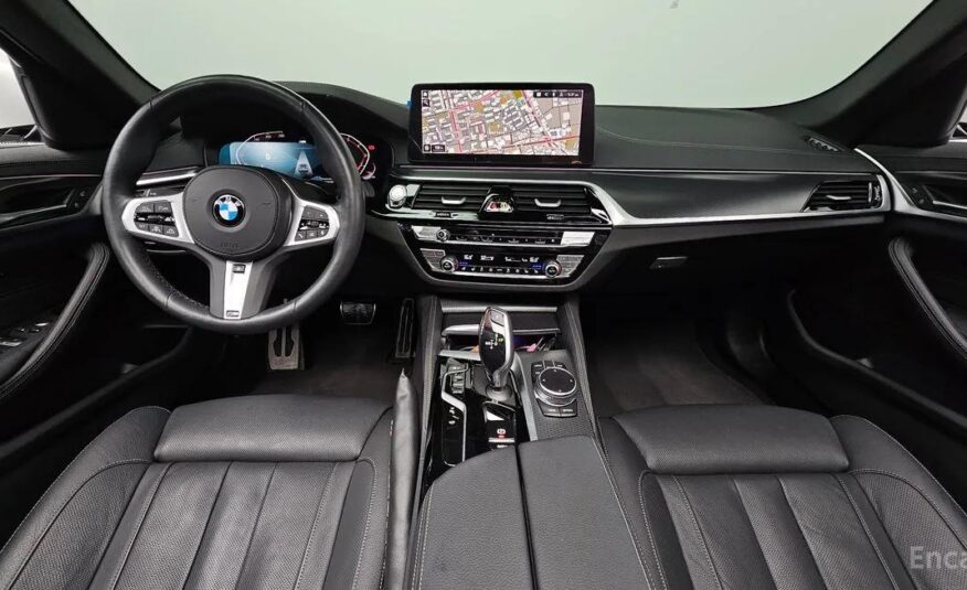 BMW 5 SERIES (G30) 520I M SPORT