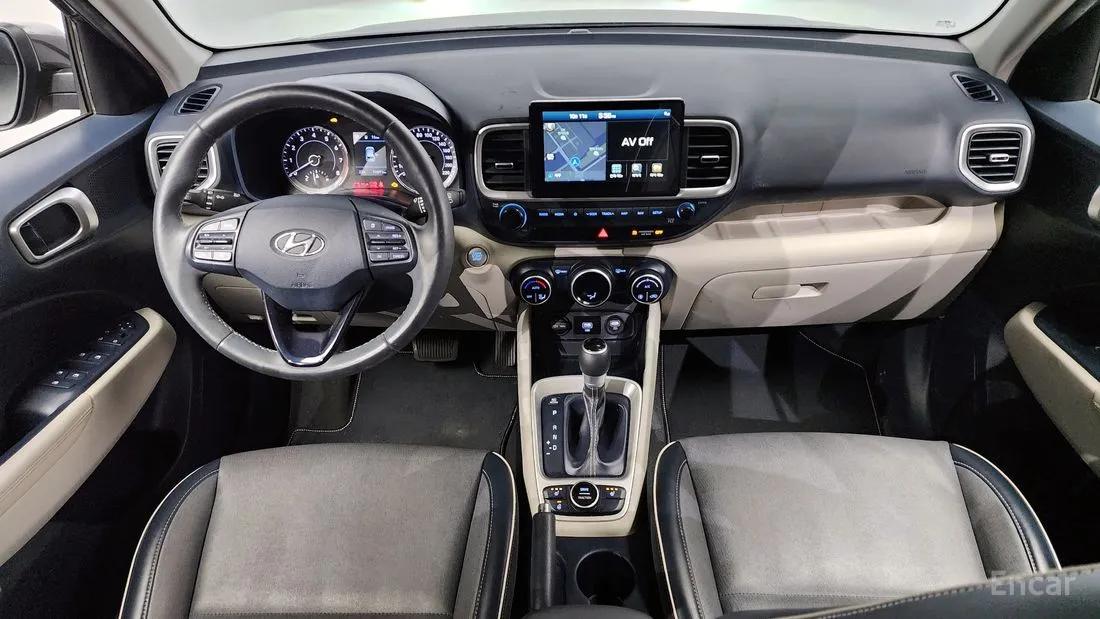 HYUNDAI VENUE FLUX