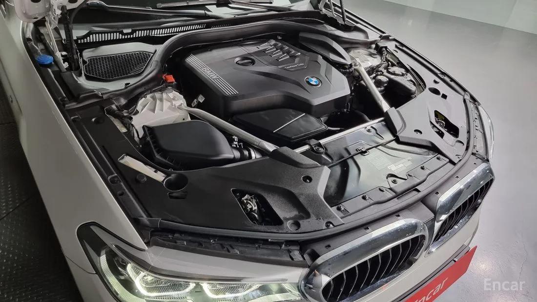 BMW 5 SERIES (G30) 520I M SPORT