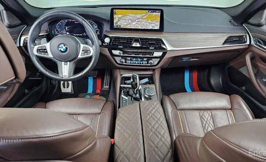 BMW 5 SERIES (G30) 530E M SPORT