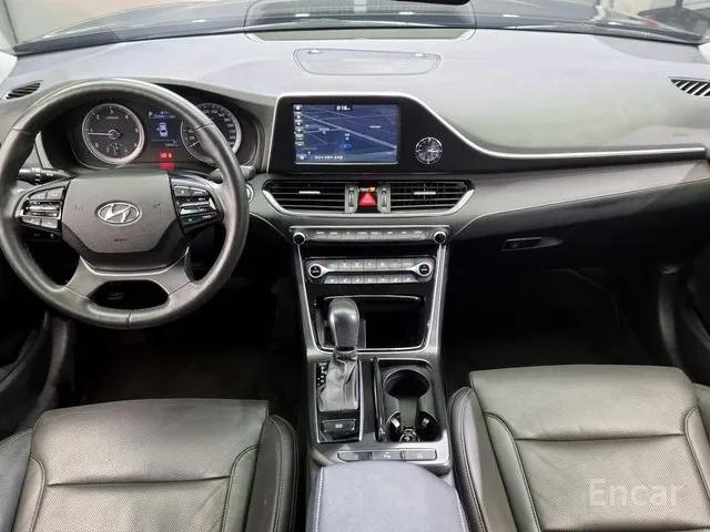 HYUNDAI GRANDEUR IG 2.2 MODERN