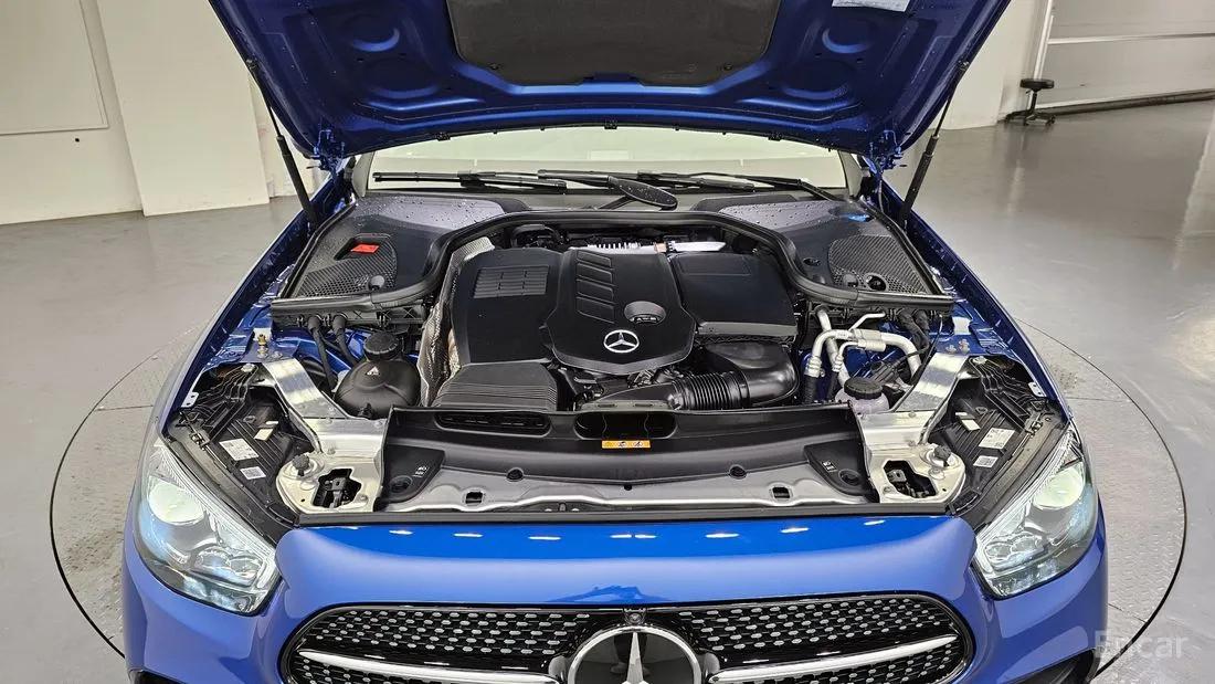 MERCEDES BENZ E-CLASS W213 E300D COUPE