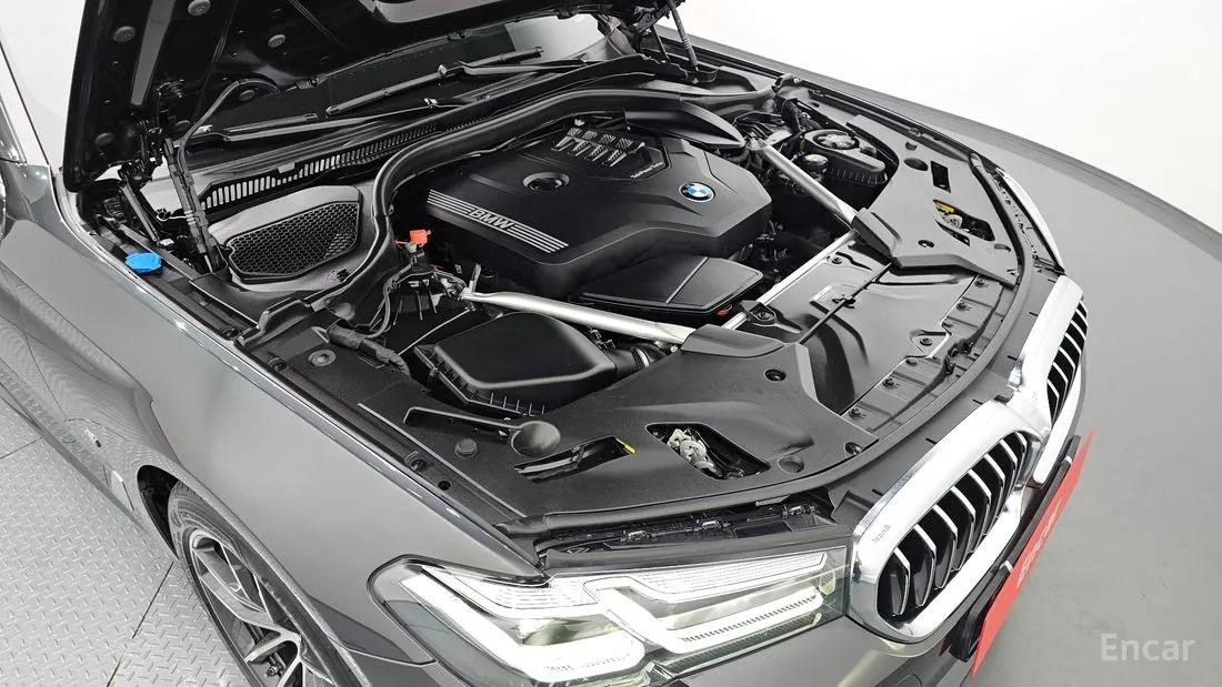 BMW 5 SERIES (G30) 520I M SPORT