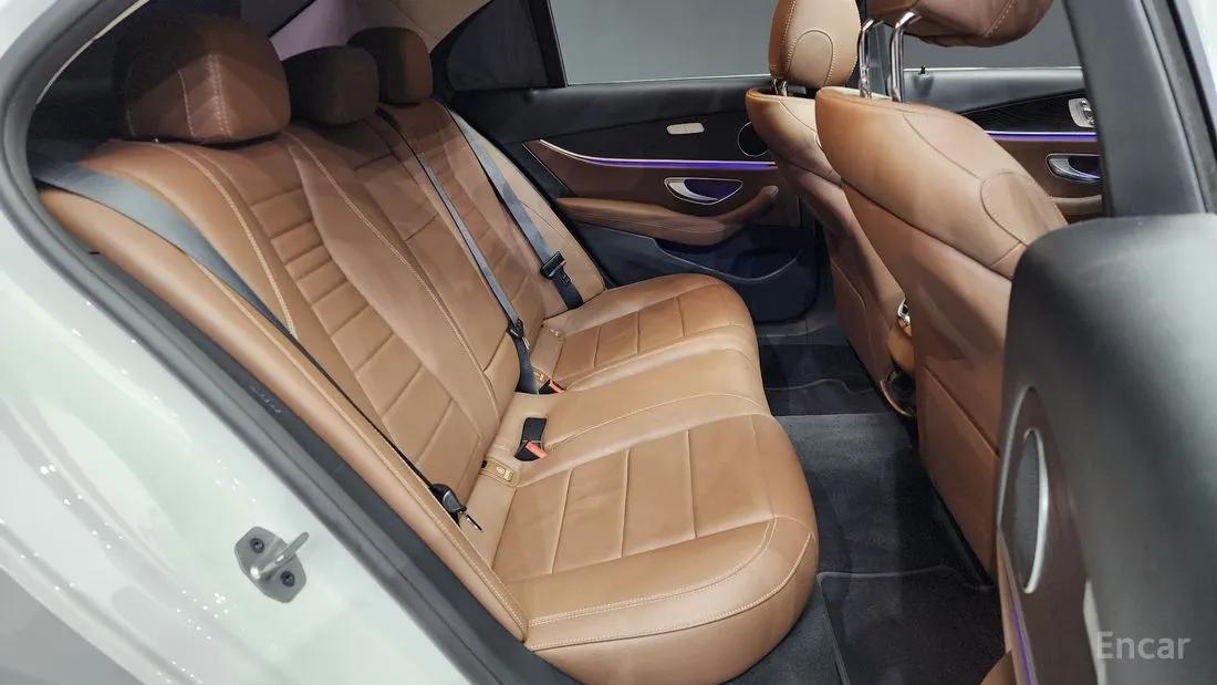 MERCEDES BENZ E-CLASS W213 E220D AVANT-GARDE