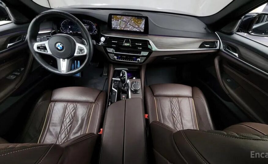 BMW 5 SERIES (G30) 530E M SPORT