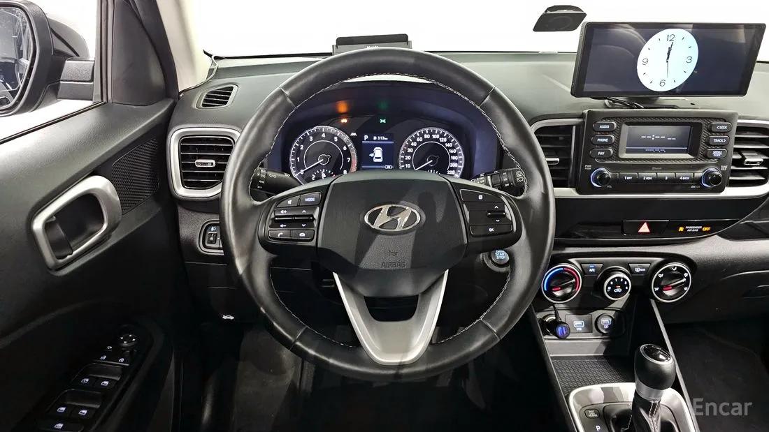 MODERN HYUNDAI VENUE