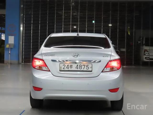 HYUNDAI ACCENT (NEW) VVT MODERN