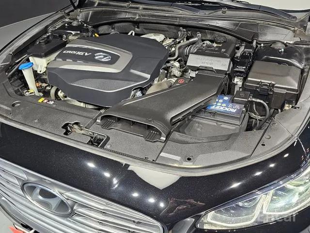 HYUNDAI GRANDEUR IG2.2 PREMIUM SPECIAL