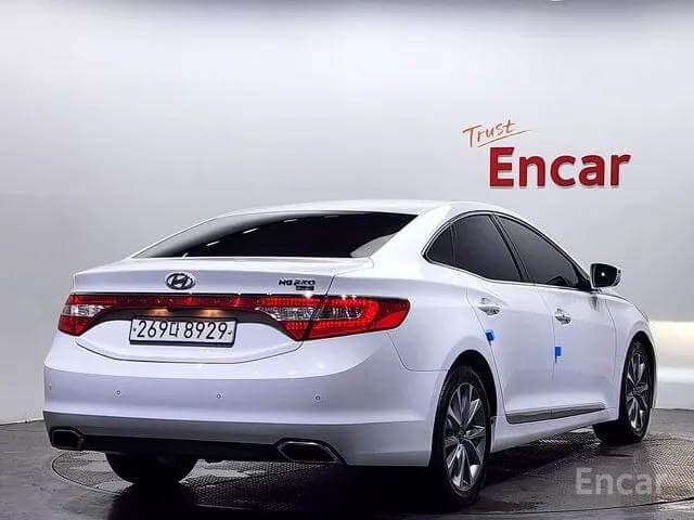 HYUNDAI GRANDEUR HG HG220 PREMIUM