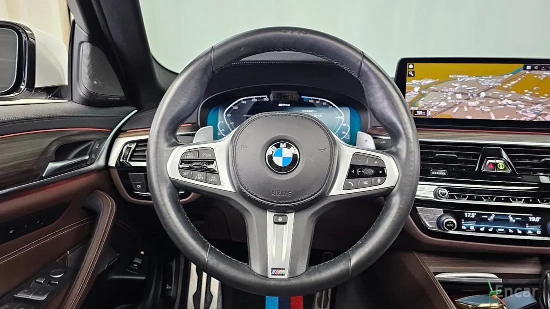 BMW 5 SERIES (G30) 530E M SPORT