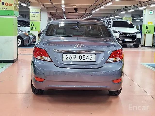 HYUNDAI ACCENT (NEW) 1.4 VVT MODERN