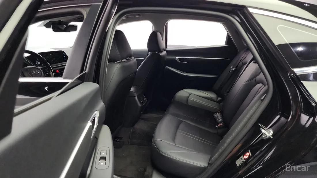 HYUNDAI SONATA (DN8) PREMIUM