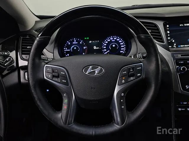 HYUNDAI GRANDEUR HG HG220 PREMIUM