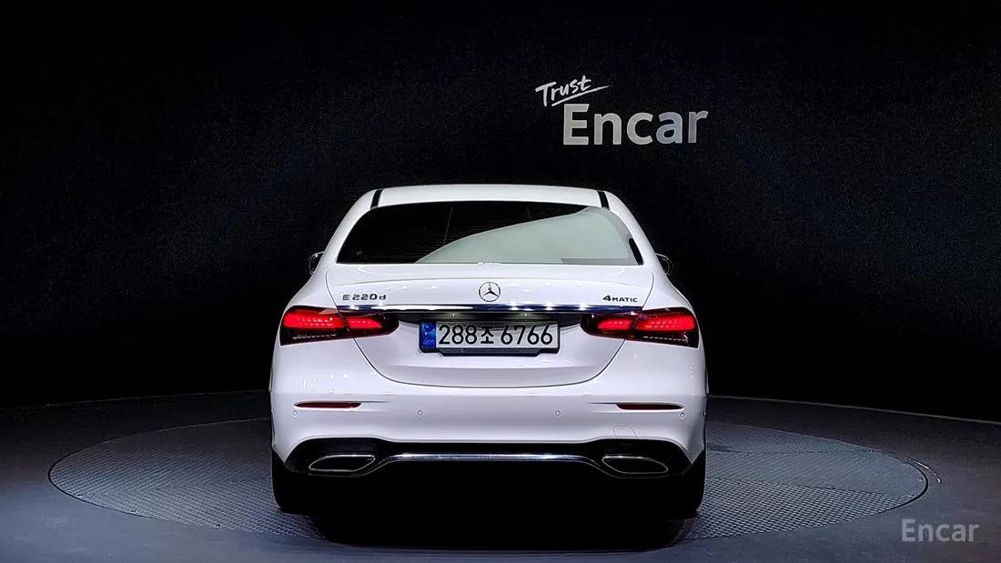 MERCEDES BENZ E-CLASS W213 E220D AMG LINE