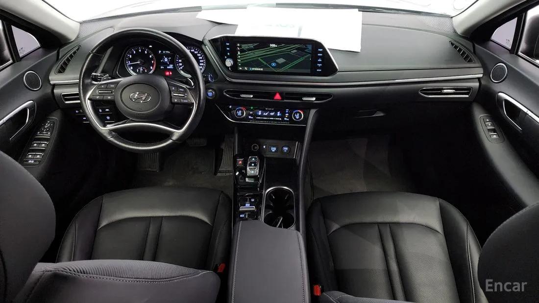 HYUNDAI SONATA (DN8) PREMIUM