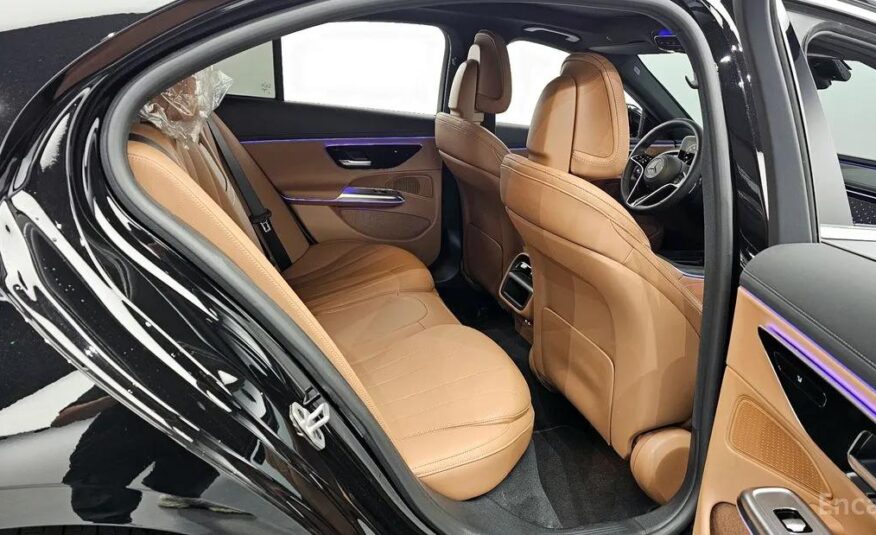 MERCEDES BENZ E-CLASS W214 E220D EXCLUSIVE