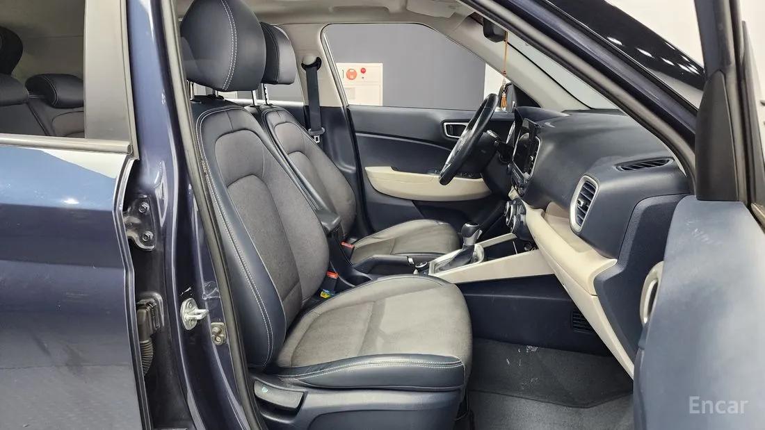 HYUNDAI VENUE 1.6 MODERN