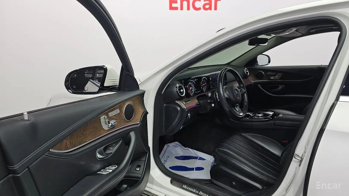MERCEDES BENZ E-CLASS W213 E220D EXCLUSIVE