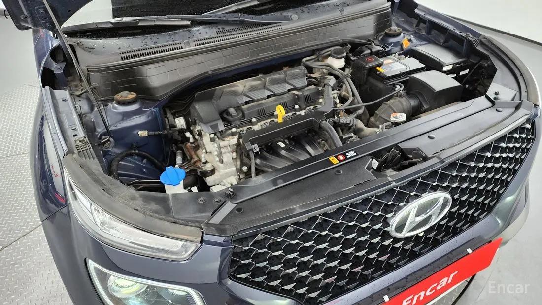 HYUNDAI VENUE FLUX