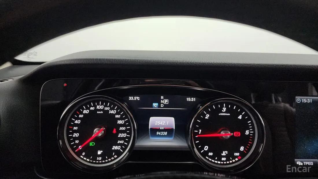 MERCEDES BENZ E-CLASS W213 E220D AVANGARDE