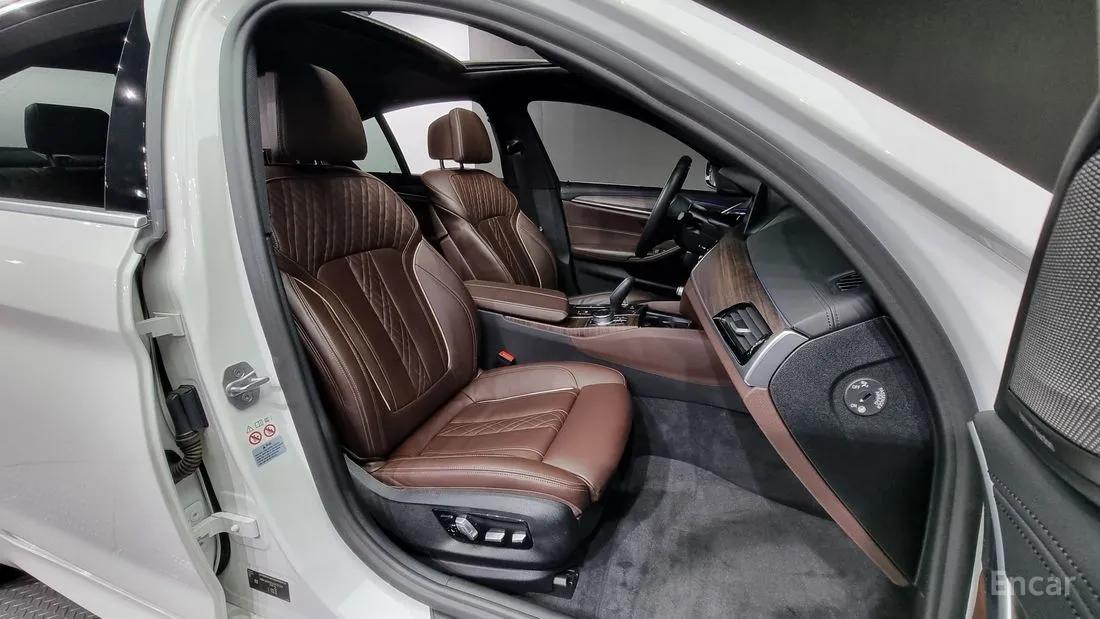 BMW 5 SERIES (G30) 520I M SPORT