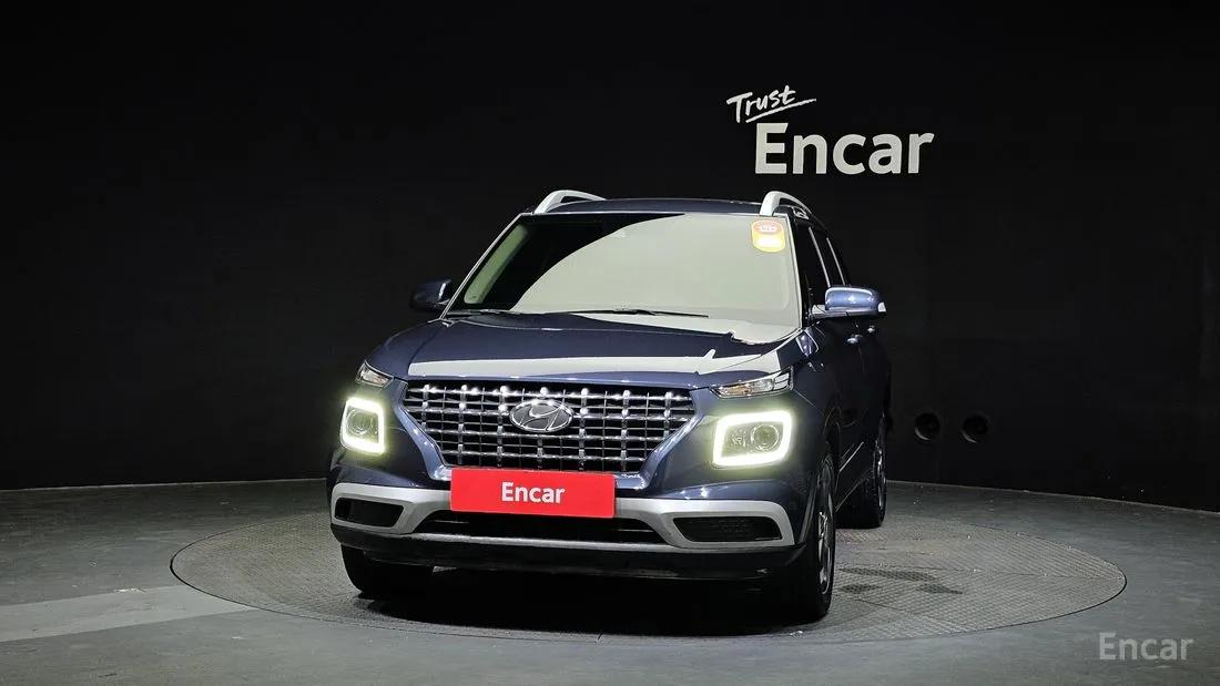 HYUNDAI VENUE MODERN
