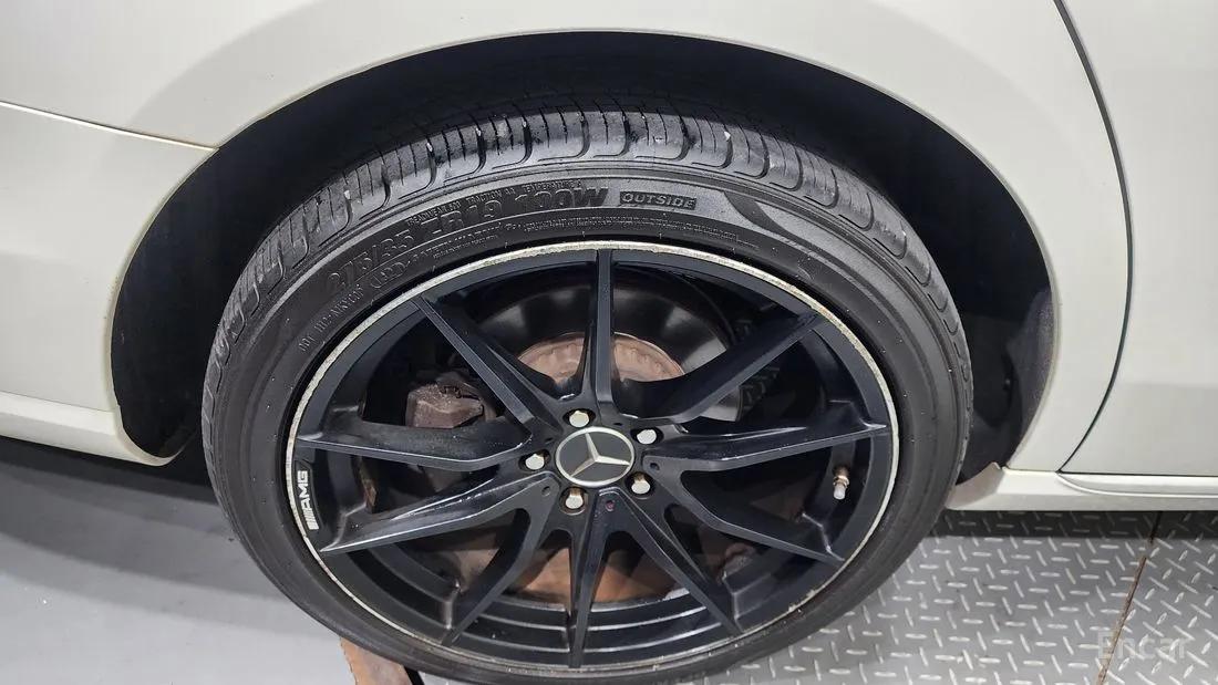 MERCEDES BENZ E-CLASS W213 E220D AVANGARDE