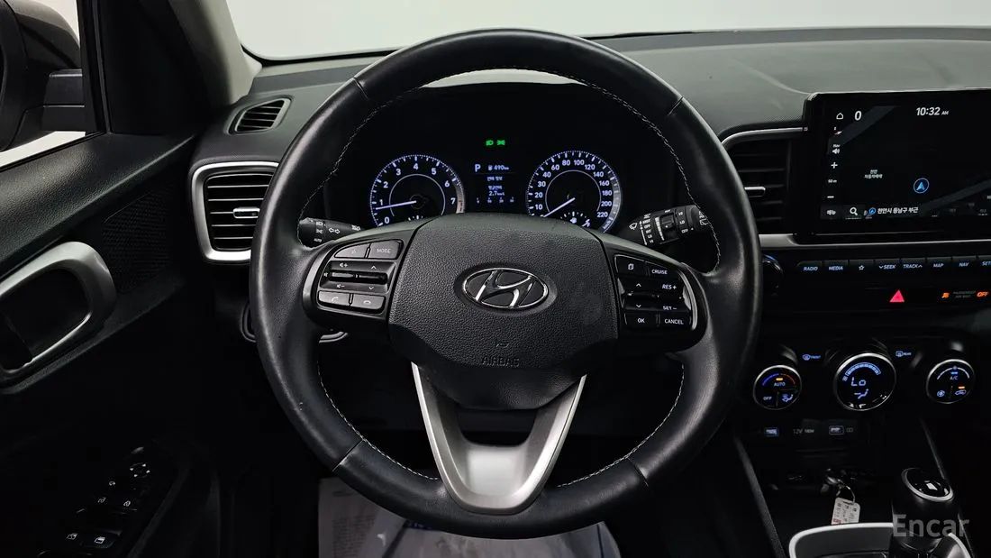 HYUNDAI VENUE MODERN PLUS
