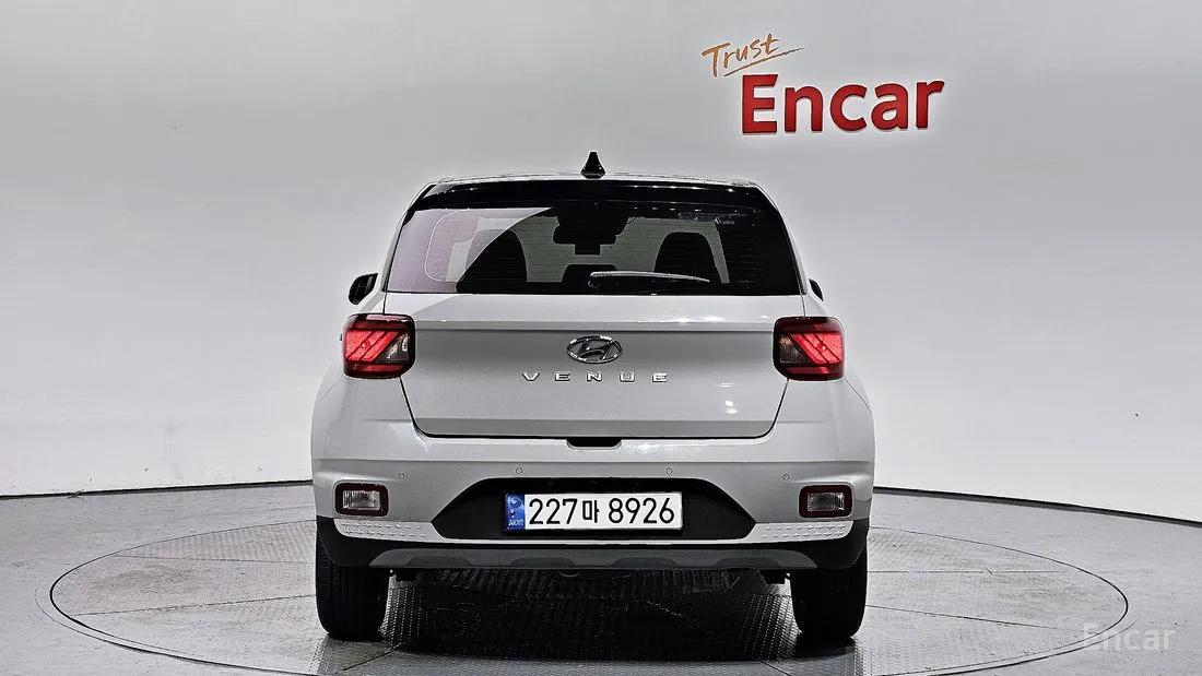 HYUNDAI VENUE MODERN PLUS