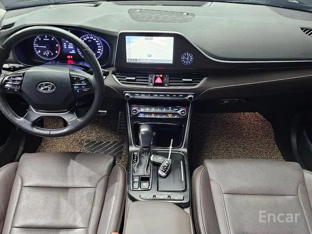 HYUNDAI GRANDEUR IG2.2 PREMIUM SPECIAL