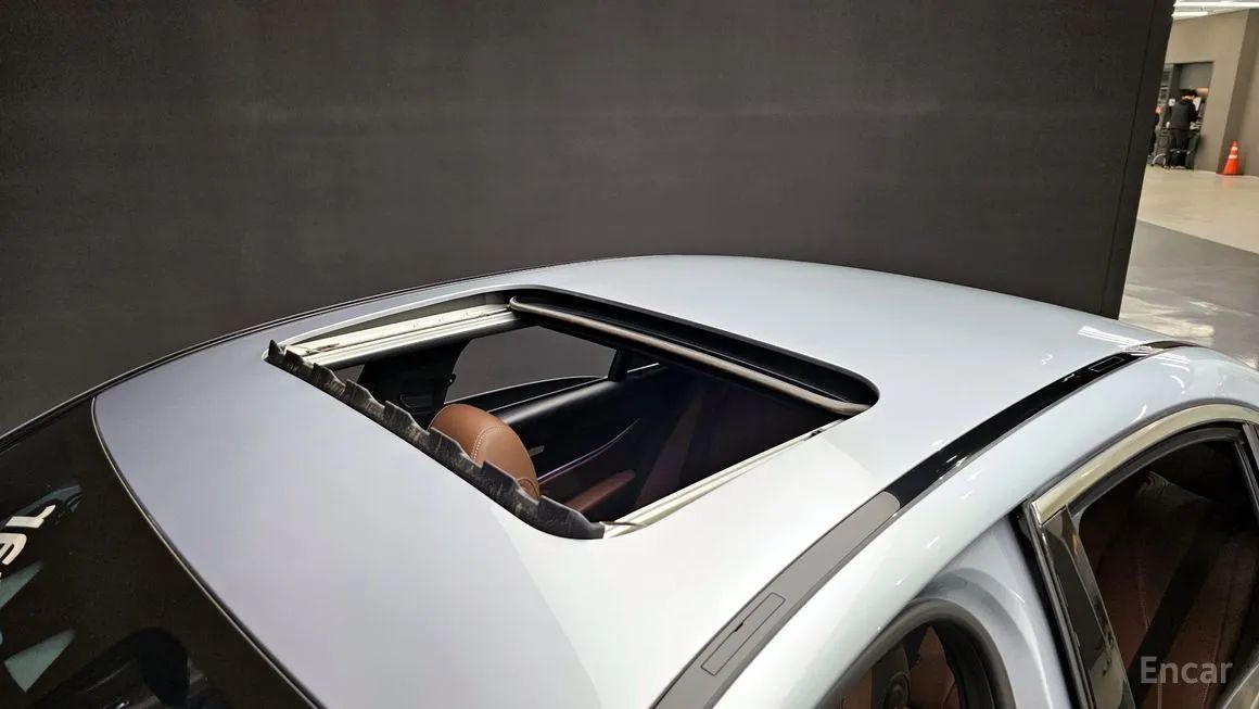 MERCEDES BENZ E-CLASS W213 E250 AF-GARDE