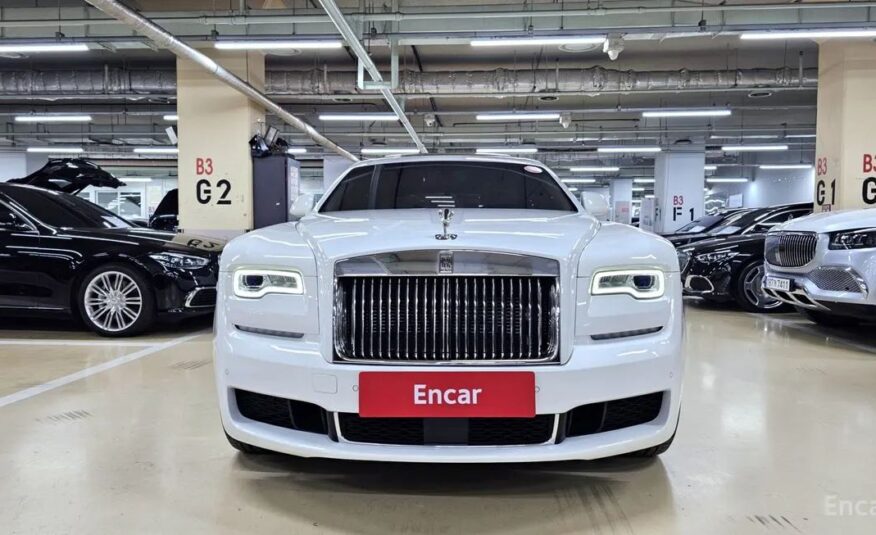 ROLLS-ROYCE GHOST EWB V12