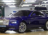 ROLLS-ROYCE SPECTRE COUPE